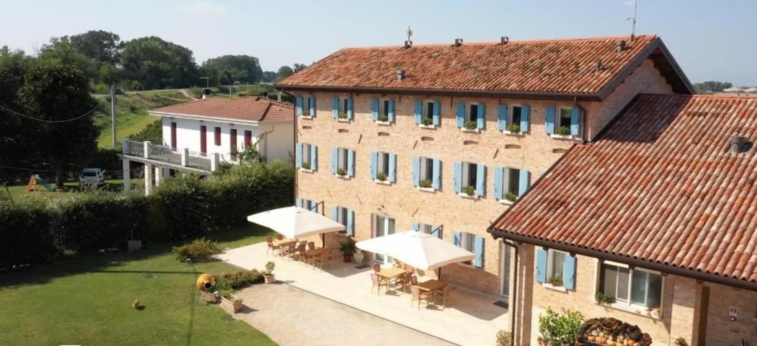 Agriturismo Coda Di Gatto エラクレーア エクステリア 写真