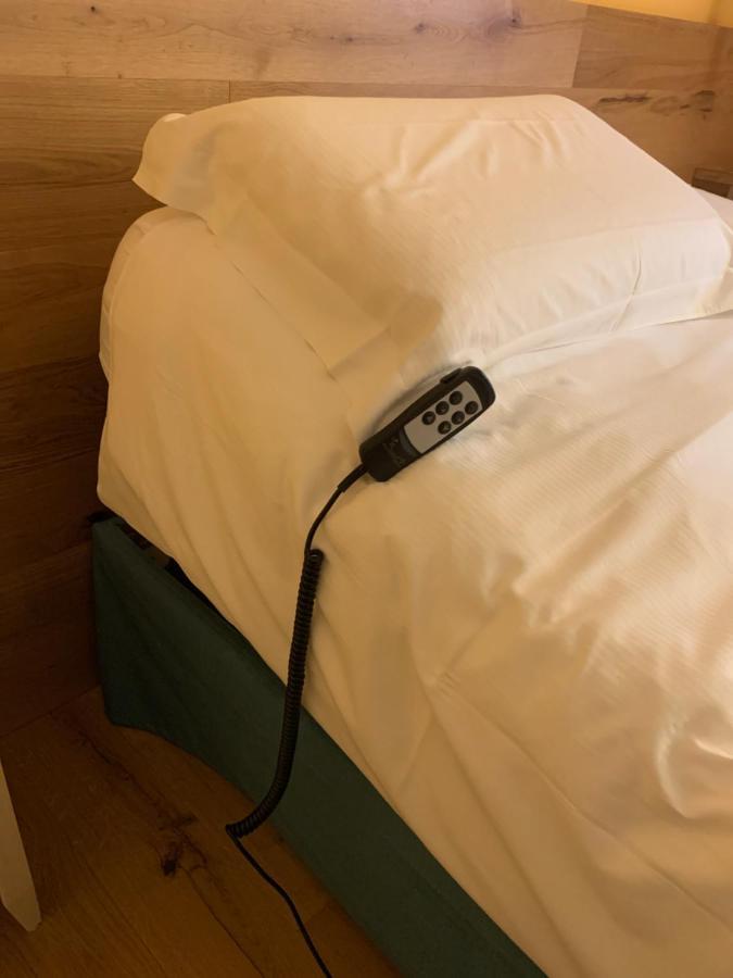 Agriturismo Coda Di Gatto エラクレーア エクステリア 写真